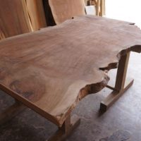 クラロウォルナット無垢一枚板