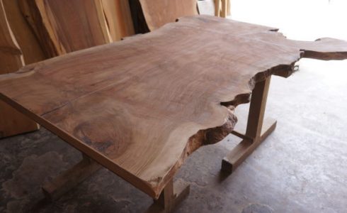 クラロウォルナット無垢一枚板