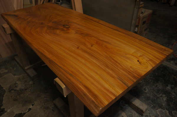 ケヤキ天然木一枚板