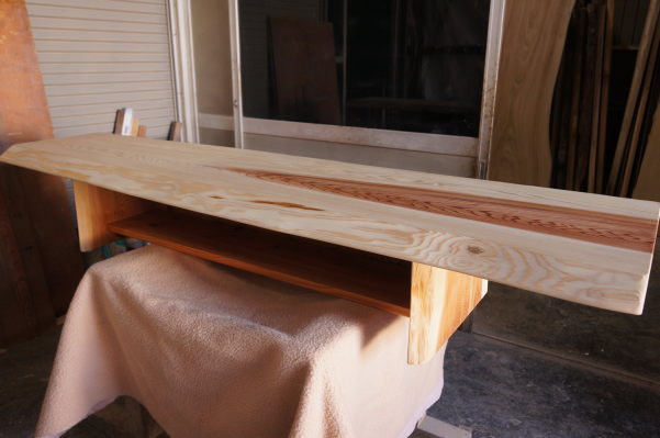 杉無垢一枚板テレビ台