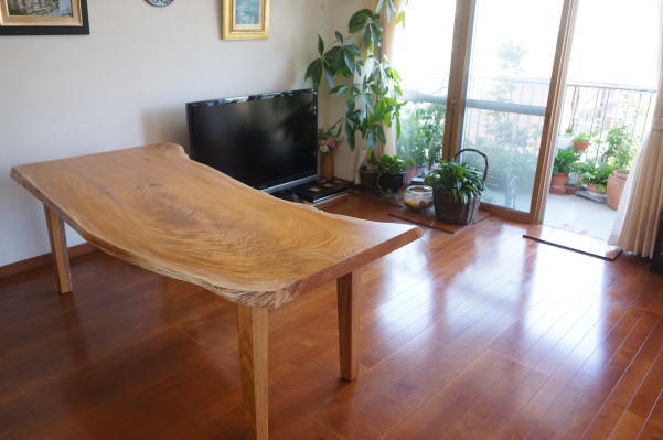 欅一枚板ダイニングテーブル