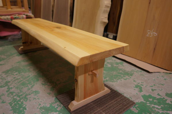 イチョウ一枚板ベンチ