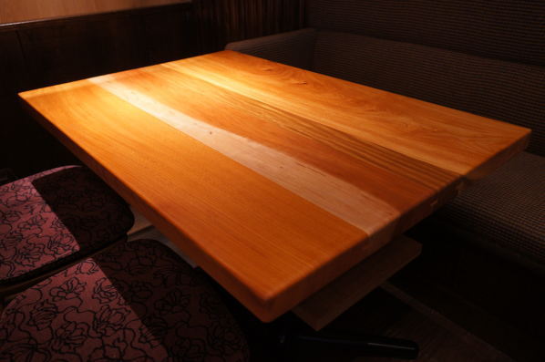 天然木無垢テーブル
