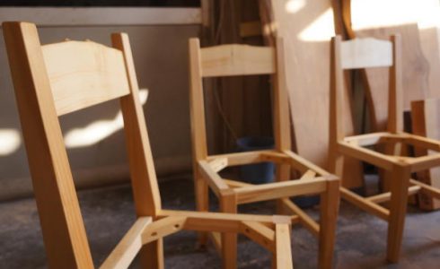 イチョウ無垢手づくり椅子