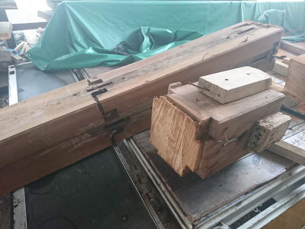 ケヤキ古材加工