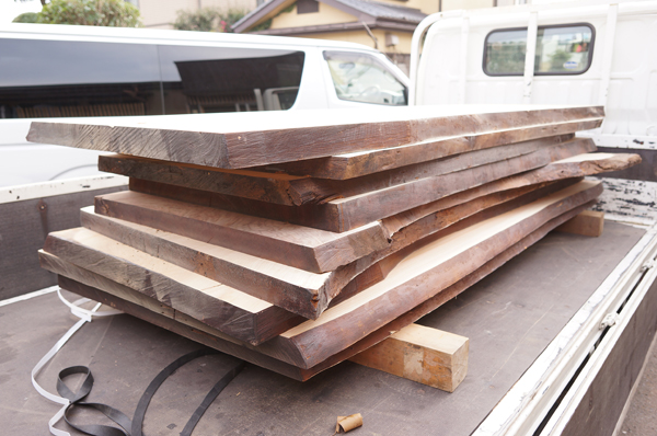 無垢一枚板テーブル材