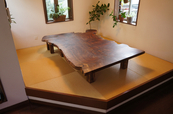 クラロウォルナットローテーブル