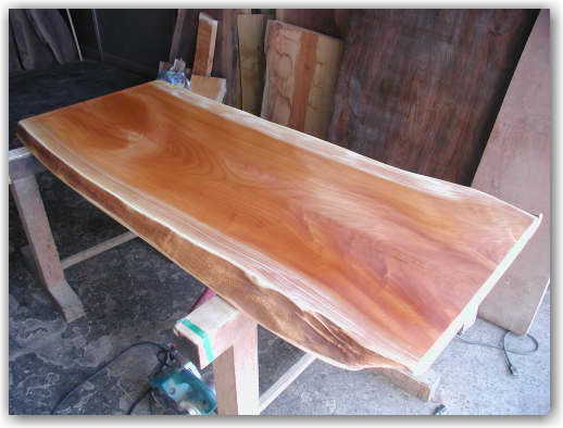 ケヤキ一枚板天板