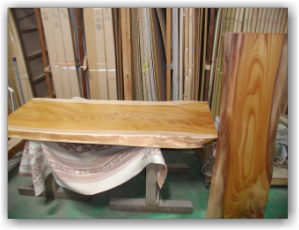 ケヤキ天然木一枚板