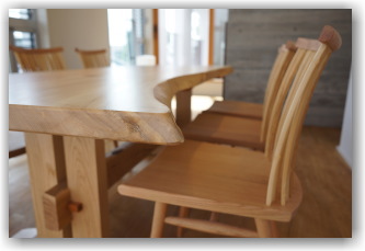 栓一枚板テーブル