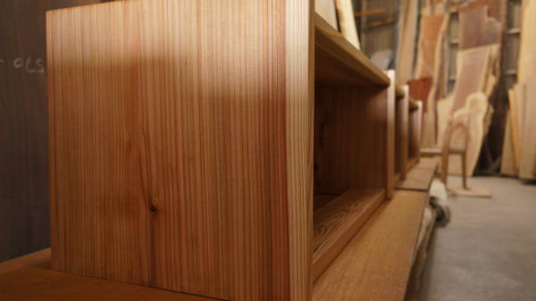 杉無垢天然木テレビ台