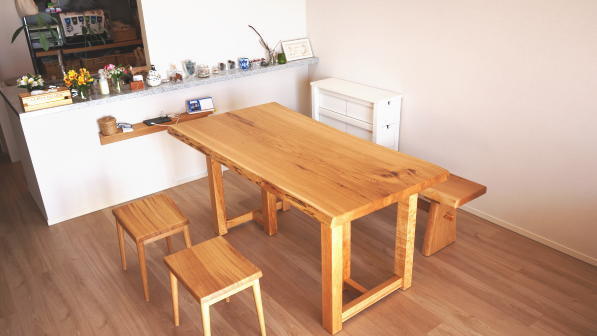 ナラ一枚板ダイニングセット