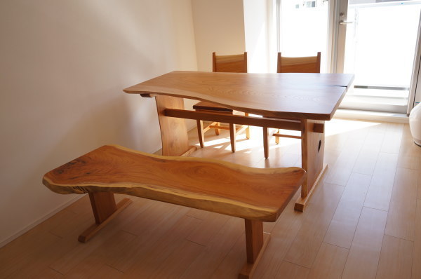 ケヤキ一枚板ダイニングテーブルセット