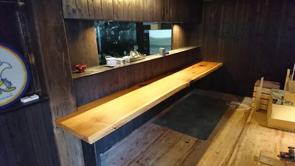 杉天然木一枚板カウンター