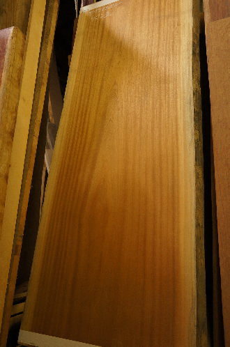 サペリマホガニー