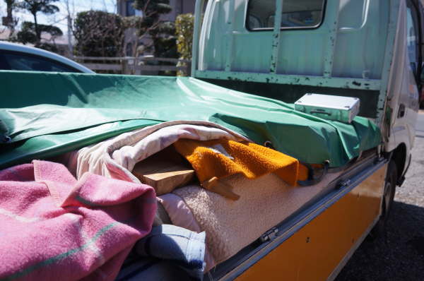 一枚板家具納品準備