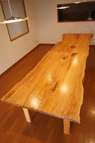 天然木一枚板テーブル