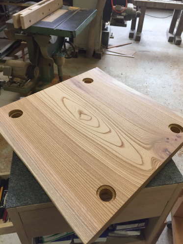 一枚板手づくり椅子