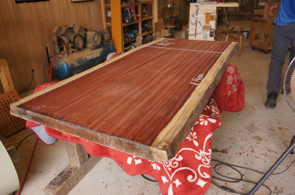 紫檀一枚板ダイニングテーブル