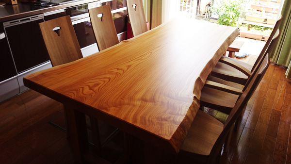 無垢一枚板ダイニングテーブル