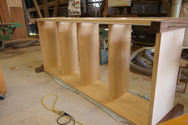 総無垢靴箱製作