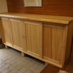 桧総無垢下駄箱