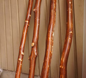 皮付き丸太 取っ手