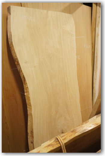 栃天然木一枚板