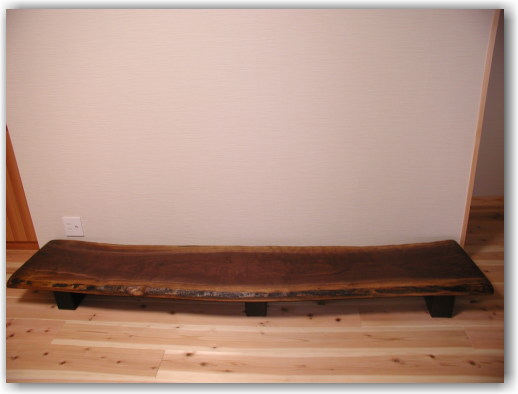 ウォルナット木無垢一枚板テレビ台