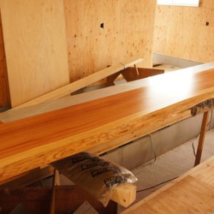 一枚板カウンター寿司屋