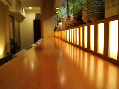 ケヤキ一枚板カウンター