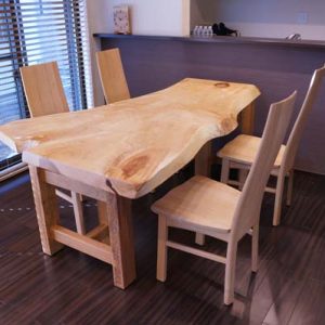栃一枚板テーブル