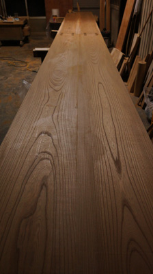 ケヤキ一枚板カウンター製作