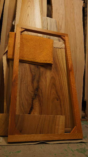 ケヤキ掘りごたつ