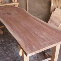 ブラックウォルナット一枚板ダイニングテーブル