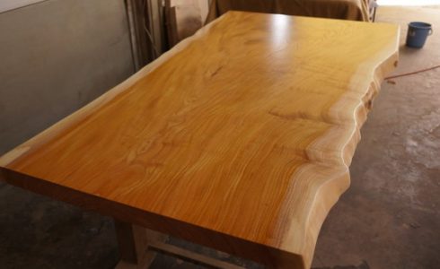 ケヤキ一枚板天板