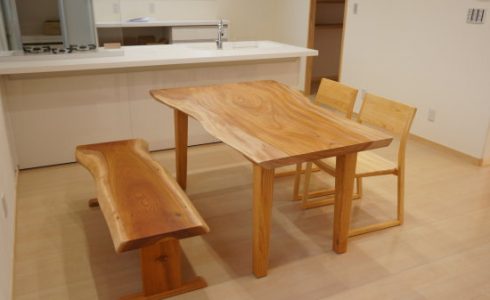 ケヤキダイニングテーブル一枚板