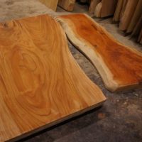 ケヤキ一枚板ダイニングテーブル