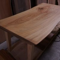 楠木一枚板テーブル