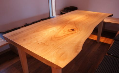 楠一枚板テーブル