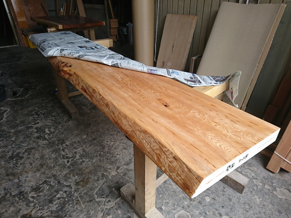 天然木一枚板カウンター