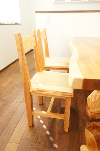 総無垢イス