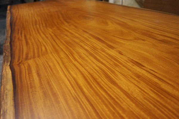 木の一枚板会議テーブル