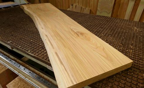 ケヤキ一枚板玄関敷台