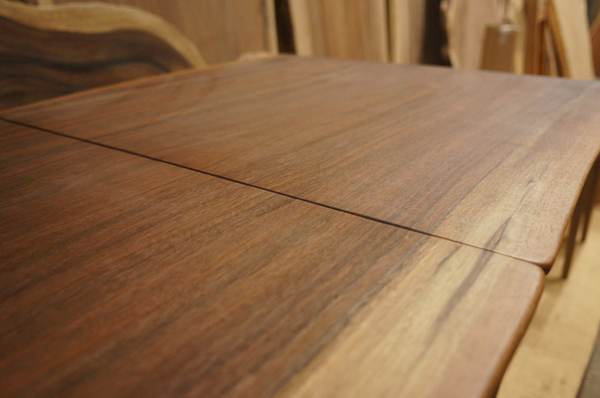 ブラックウォルナット一枚板