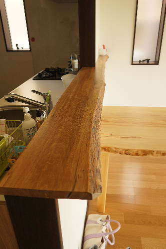 一枚板キッチンカウンター