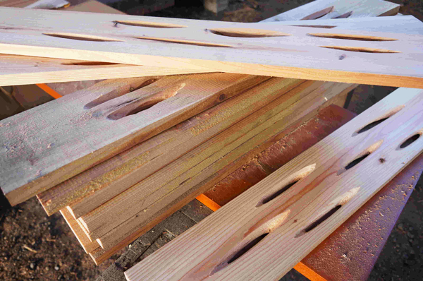 杉の木一枚板蓮ランマ