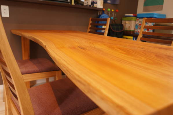 無垢一枚板テーブル