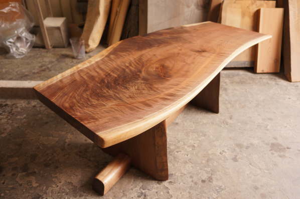 ウォルナット一枚板ベンチ