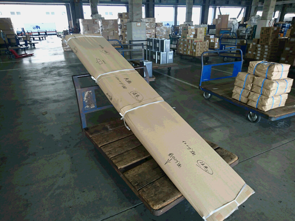 木の一枚板発送